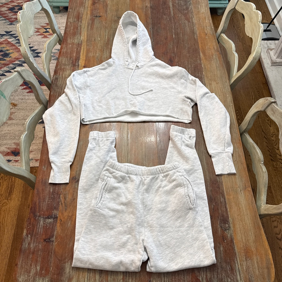 JOAH BROWN Tops - JOAH BROWN Pearl Grey French Terry Lounge Set Cropped Hoodie Joggers